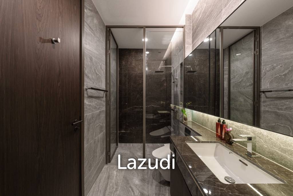 38 sqm condo at The ESSE Sukhumvit 36 Phra Khanong