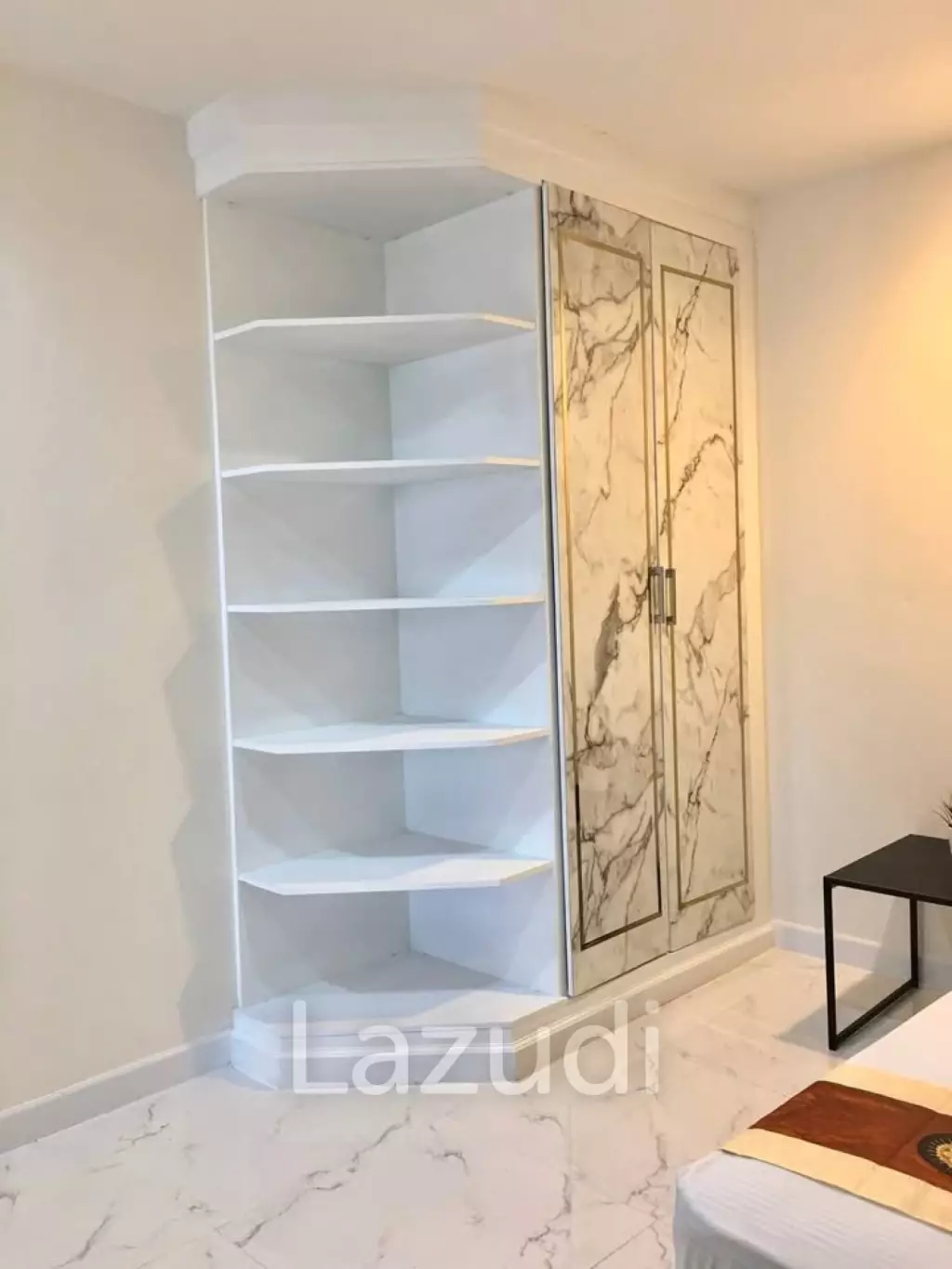 High Floor 61 sqm Condo at The Waterford Diamond Khlong Toei