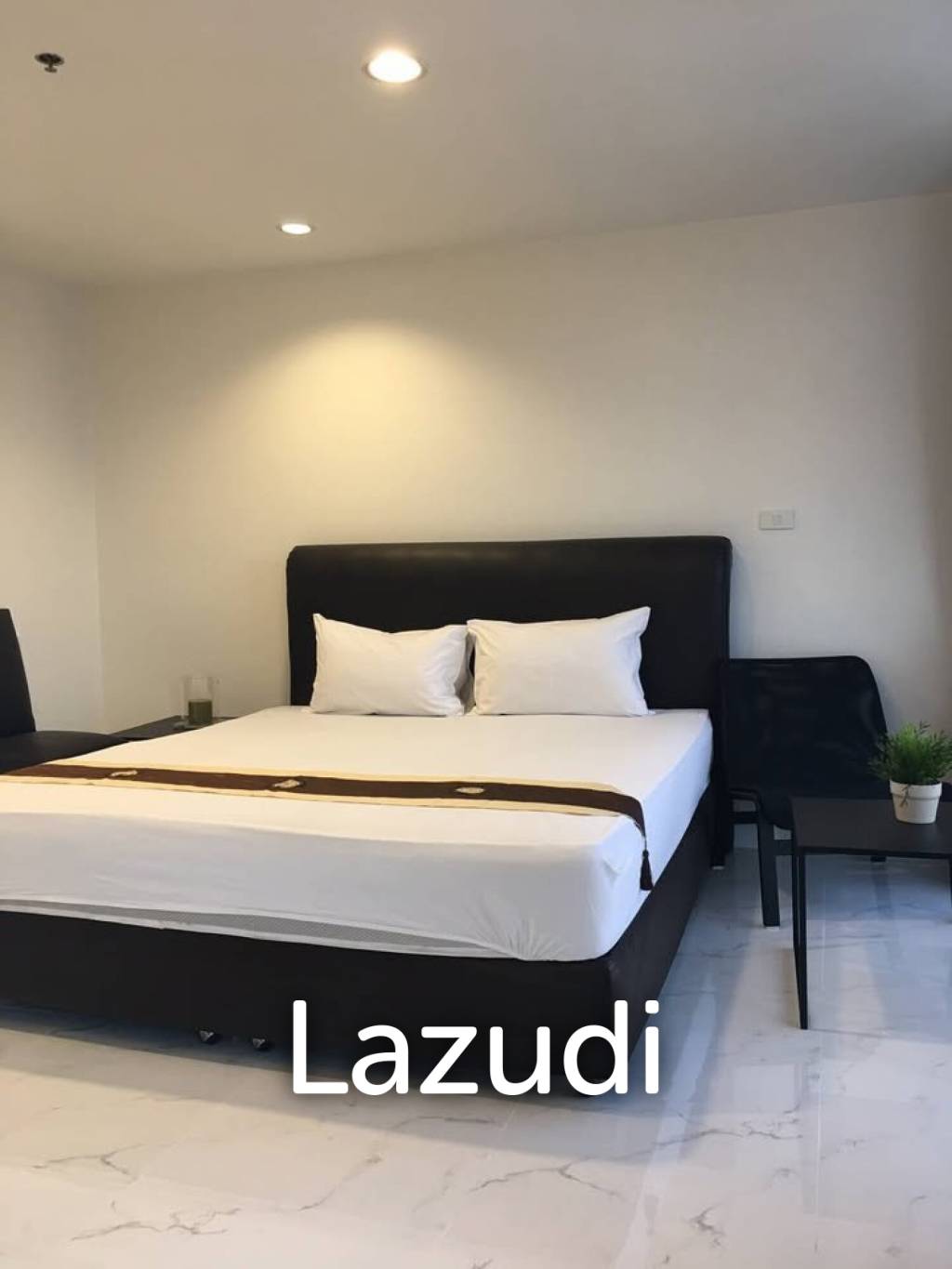 High Floor 61 sqm Condo at The Waterford Diamond Khlong Toei