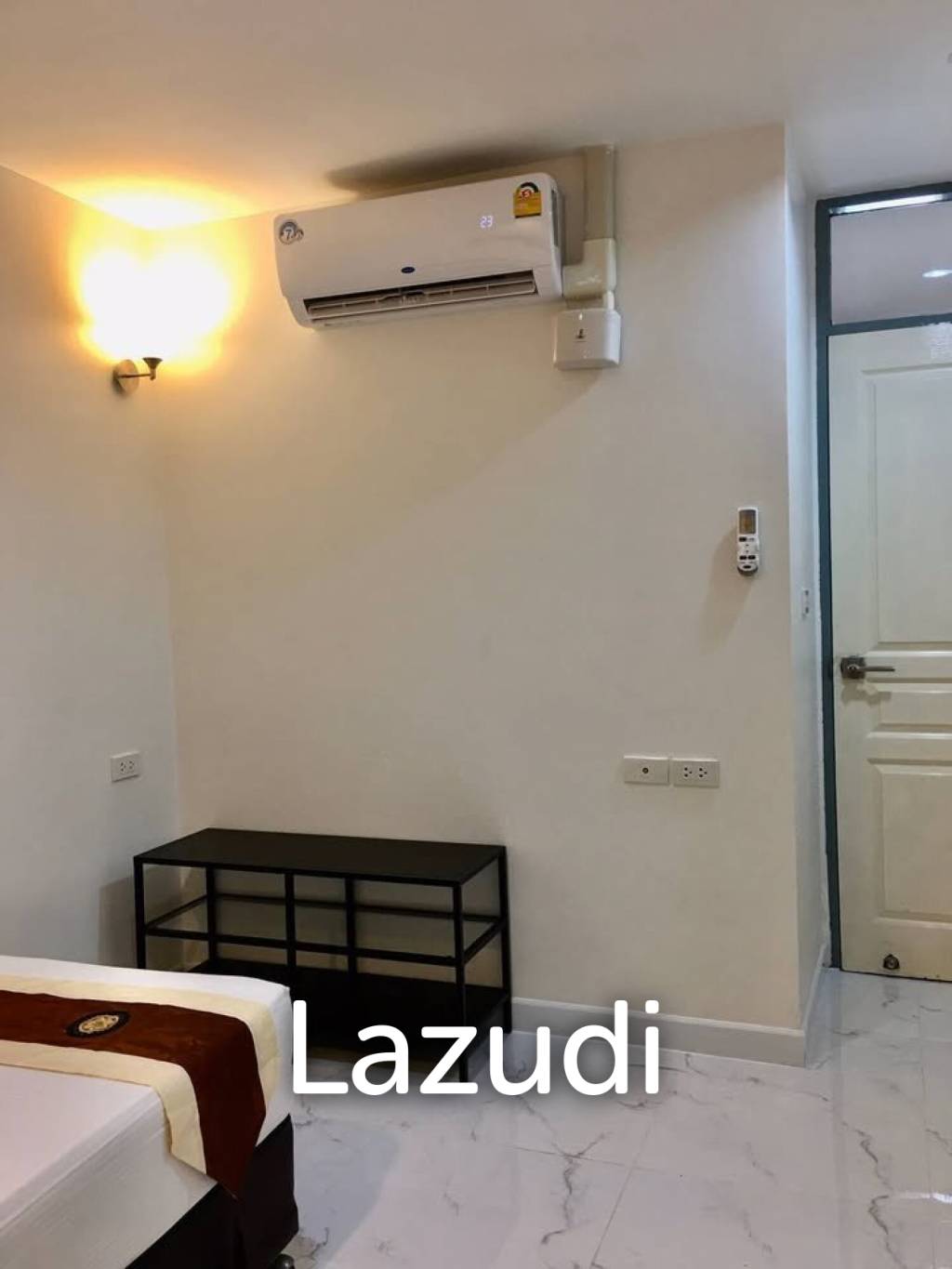High Floor 61 sqm Condo at The Waterford Diamond Khlong Toei