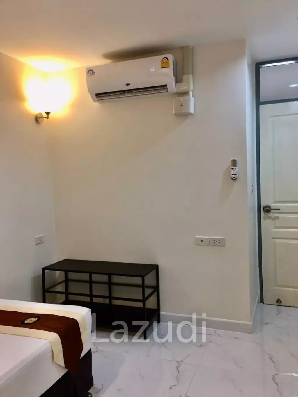 High Floor 61 sqm Condo at The Waterford Diamond Khlong Toei