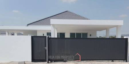 MODERN POOL VILLA NEAR  HUA HIN INTERNATIONAL SCHOOL  : 3 bed new pool villa