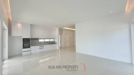 MODERN POOL VILLA NEAR  HUA HIN INTERNATIONAL SCHOOL  : 3 bed new pool villa