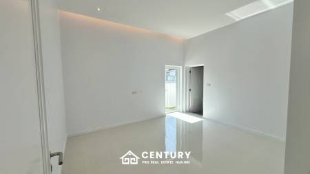 398 ตร.ม 3 เตียง 3 อาบน้ำ วิลล่า For ขาย