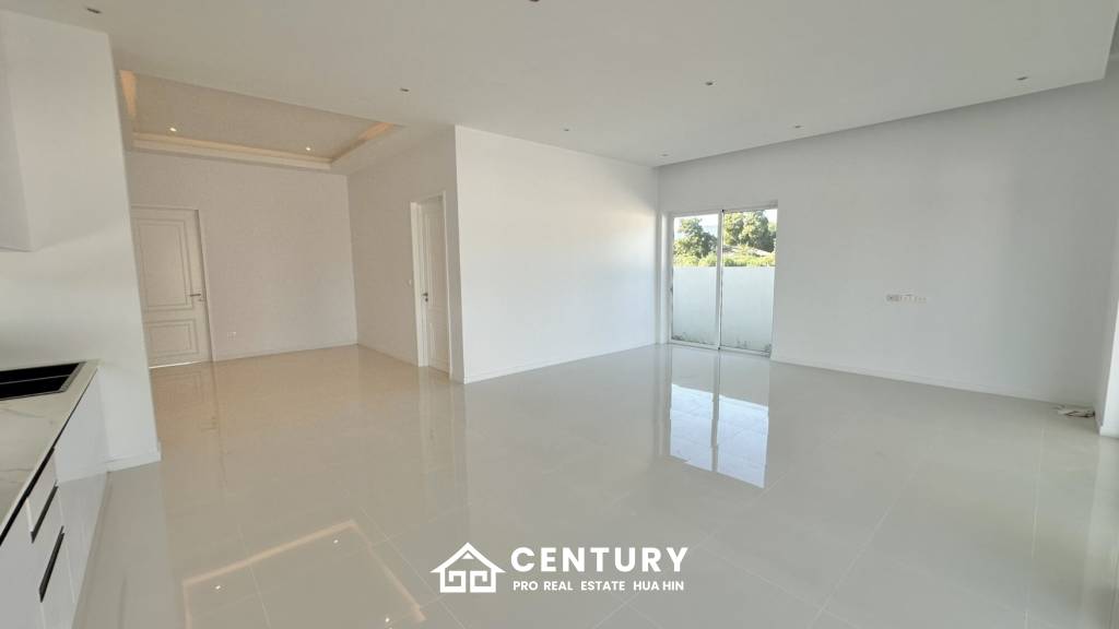 398 ตร.ม 3 เตียง 3 อาบน้ำ วิลล่า For ขาย