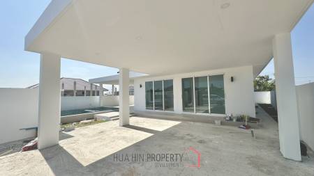 MODERN POOL VILLA NEAR  HUA HIN INTERNATIONAL SCHOOL  : 3 bed new pool villa