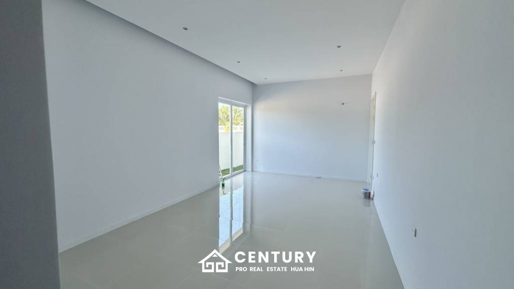 398 ตร.ม 3 เตียง 3 อาบน้ำ วิลล่า For ขาย