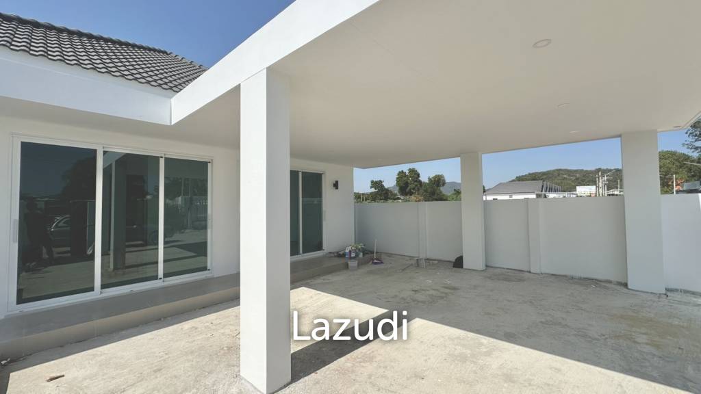 MODERN POOL VILLA NEAR  HUA HIN INTERNATIONAL SCHOOL  : 3 bed new pool villa