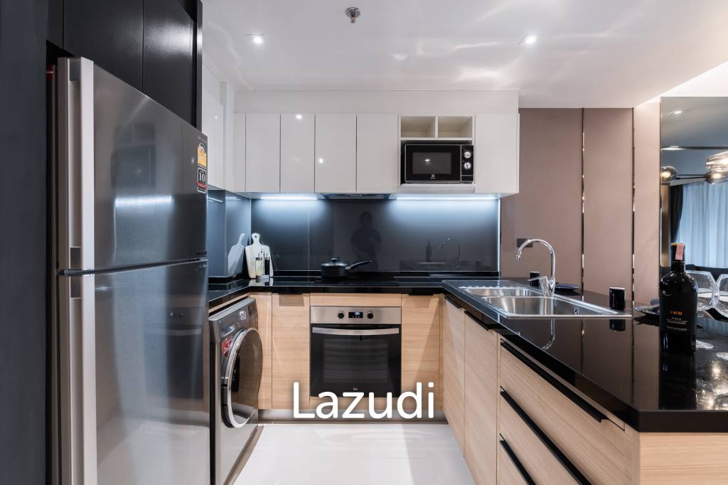 85 sqm modern 2 bed condo on 6th floor in Khlong Tan Nuea Bangkok