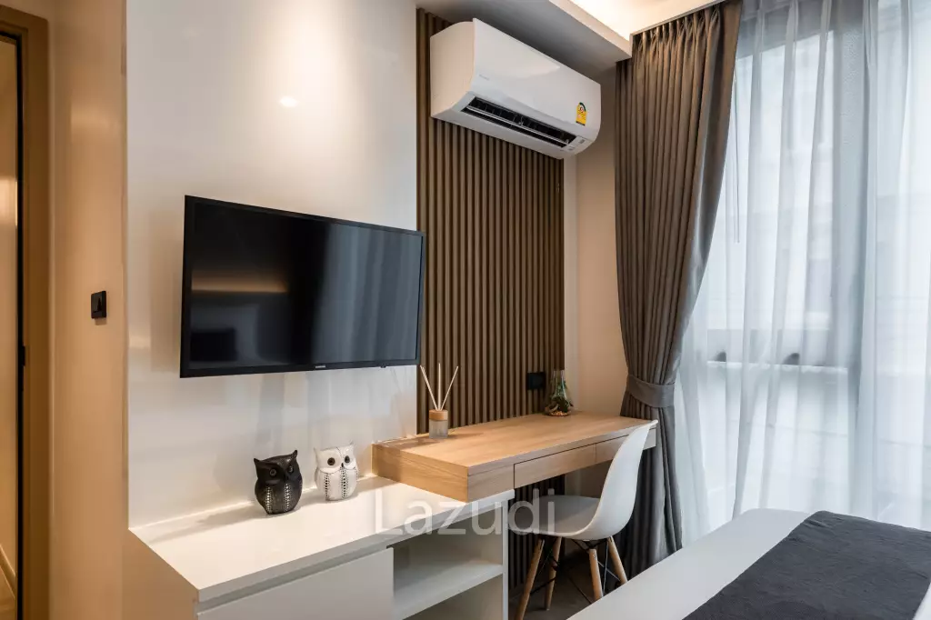 85 sqm modern 2 bed condo on 6th floor in Khlong Tan Nuea Bangkok