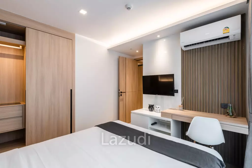 85 sqm modern 2 bed condo on 6th floor in Khlong Tan Nuea Bangkok