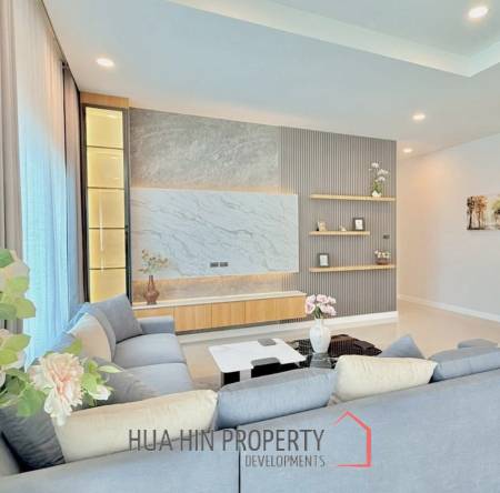 LUXURY VILLA AT BAAN RAK  : 3 bed modern pool villa