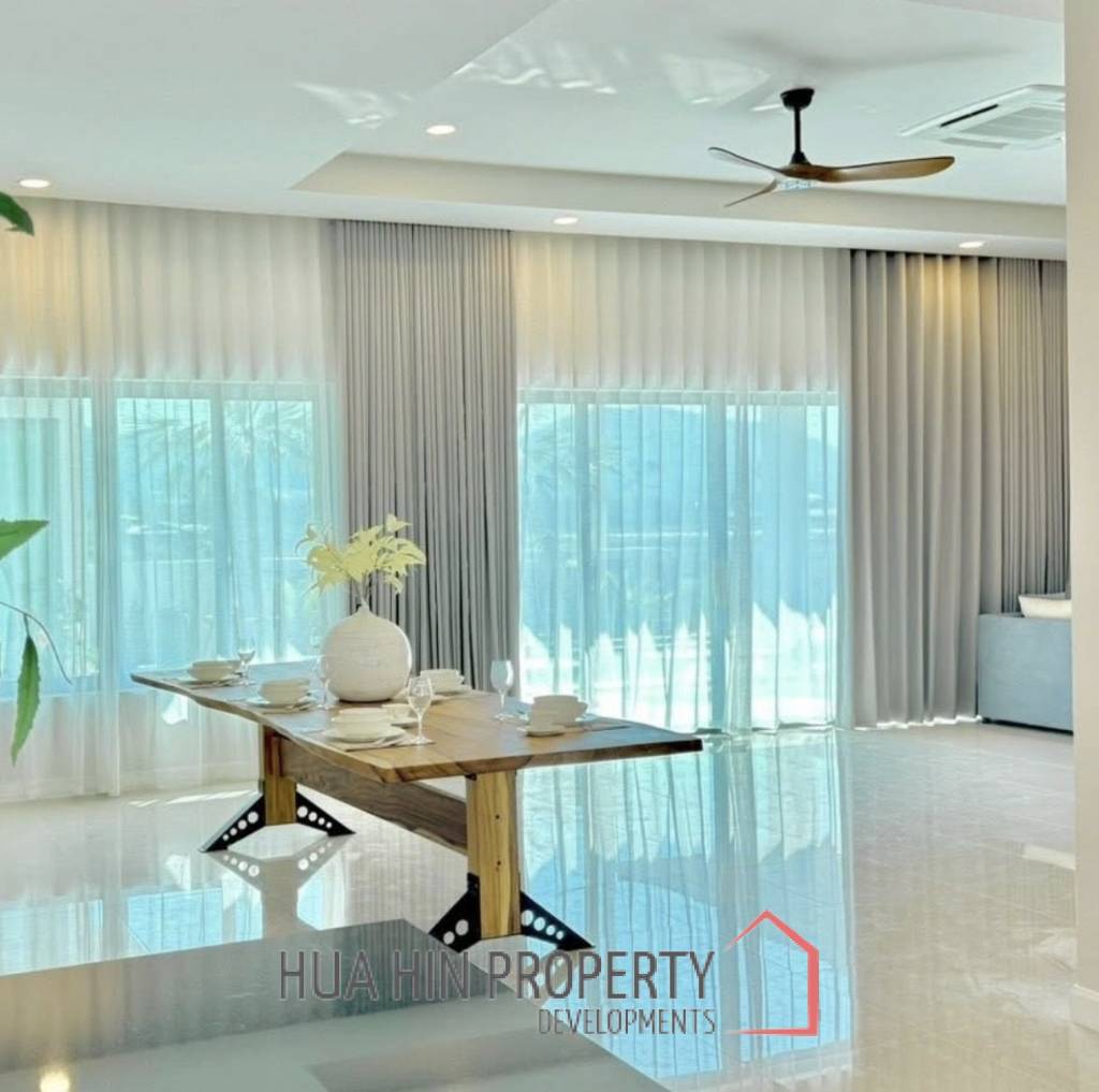 LUXURY VILLA AT BAAN RAK  : 3 bed modern pool villa