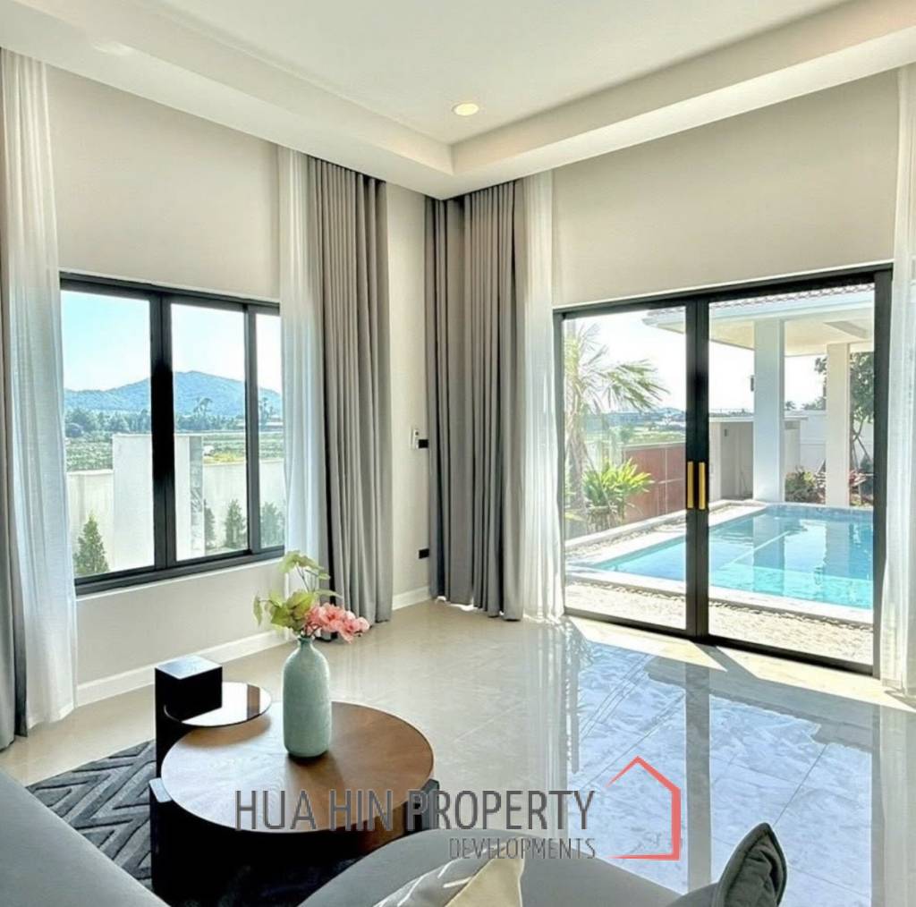 LUXURY VILLA AT BAAN RAK  : 3 bed modern pool villa