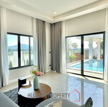 LUXURY VILLA AT BAAN RAK  : 3 bed modern pool villa