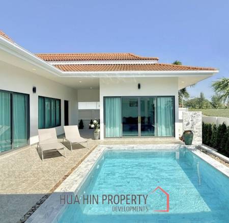 LUXURY VILLA AT BAAN RAK  : 3 bed modern pool villa