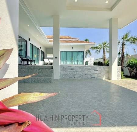 LUXURY VILLA AT BAAN RAK  : 3 bed modern pool villa