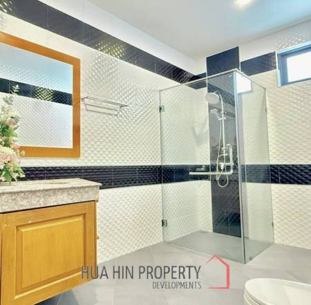 LUXURY VILLA AT BAAN RAK  : 3 bed modern pool villa