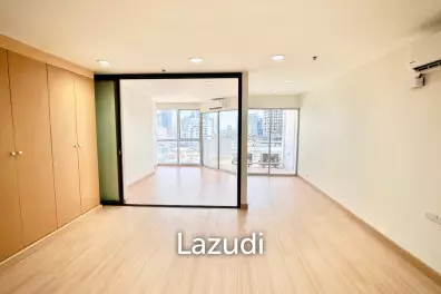 51.65 sqm 1 Bedroom Condo on High Floor at The Waterford Diamond Khlong Toei Bangkok
