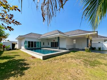 วิลล่าพร้อมสระส่วนตัว 188 ตร.ม. บนที่ดิน 638 ตร.ม. ในอาเรีย หัวหิน