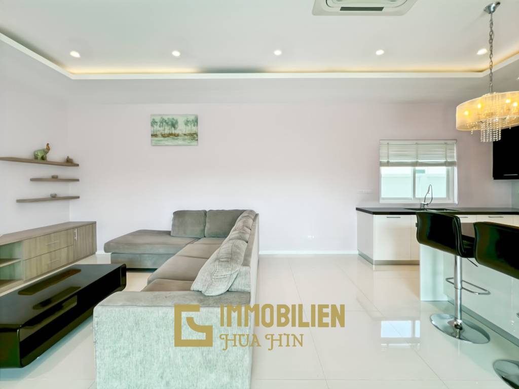 Terrain de 638 m² / 3 chambres + 3 salles de bains / Proche de la ville