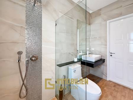 Terrain de 638 m² / 3 chambres + 3 salles de bains / Proche de la ville