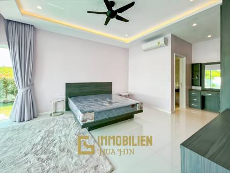 Terrain de 638 m² / 3 chambres + 3 salles de bains / Proche de la ville