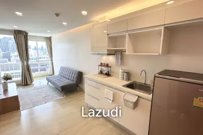 37.94 sqm high floor condo at Emerald Residence Ratchada Din Daeng Bangkok