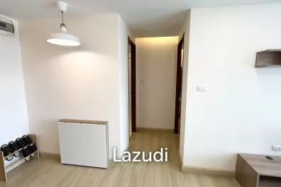 37.94 sqm high floor condo at Emerald Residence Ratchada Din Daeng Bangkok