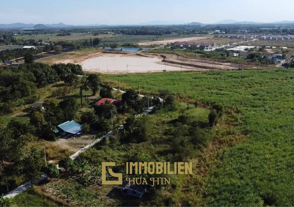 ที่ดินเปล่าริมถนนขนาด 2งาน ในหินเหล็กไฟ หัวหิน