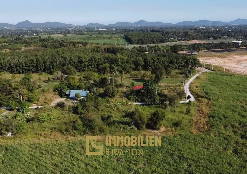 ที่ดินเปล่าริมถนนขนาด 2งาน ในหินเหล็กไฟ หัวหิน