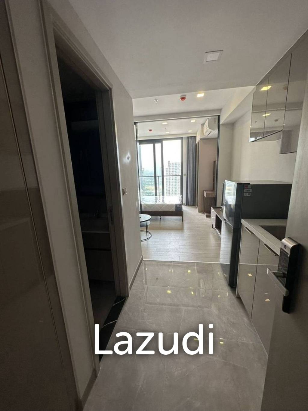 27 sqm 1 Bedroom Condo on 20th Floor at One 9 Five Asoke Rama 9 Huai Khwang