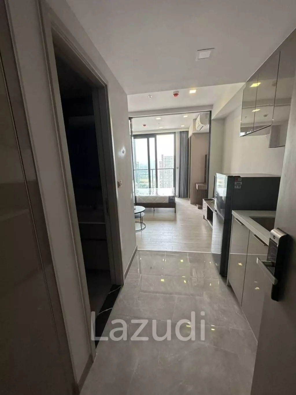 27 sqm 1 Bedroom Condo on 20th Floor at One 9 Five Asoke Rama 9 Huai Khwang