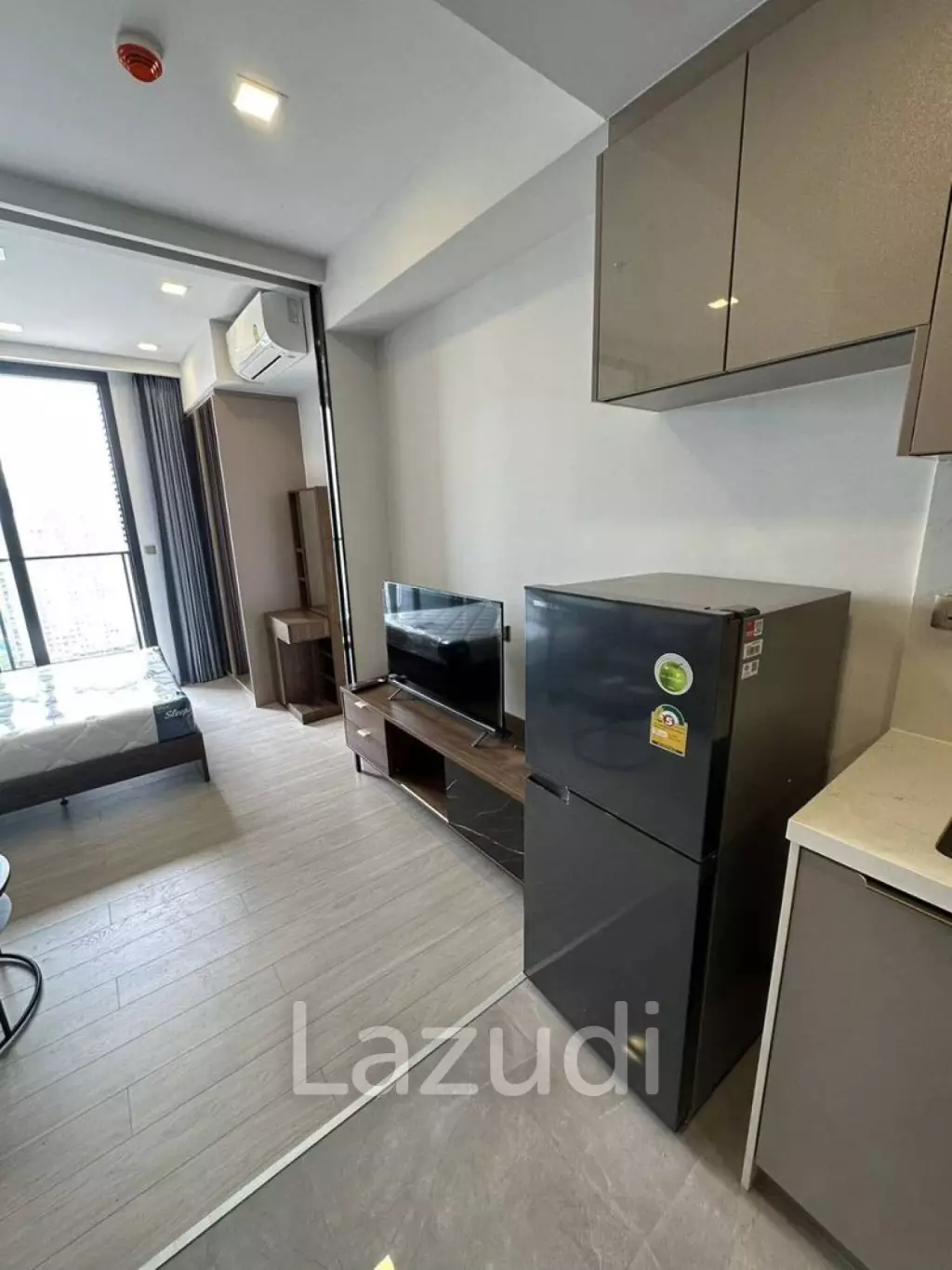 27 sqm 1 Bedroom Condo on 20th Floor at One 9 Five Asoke Rama 9 Huai Khwang