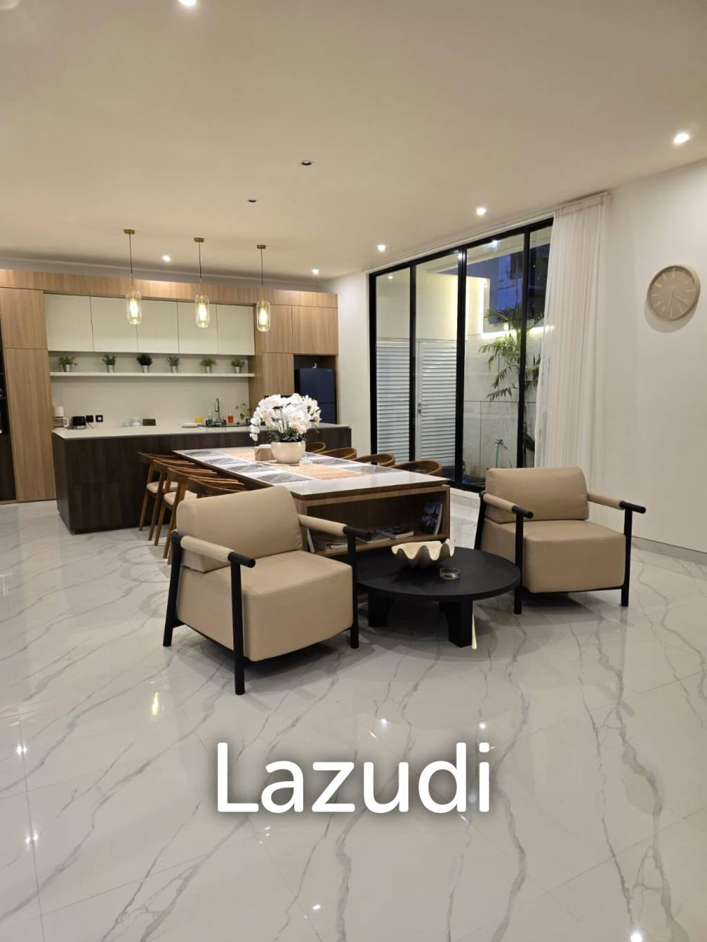 Luxurious 2 Bedroom Leasehold Villa For Sale in Popular Petitenget Seminyak