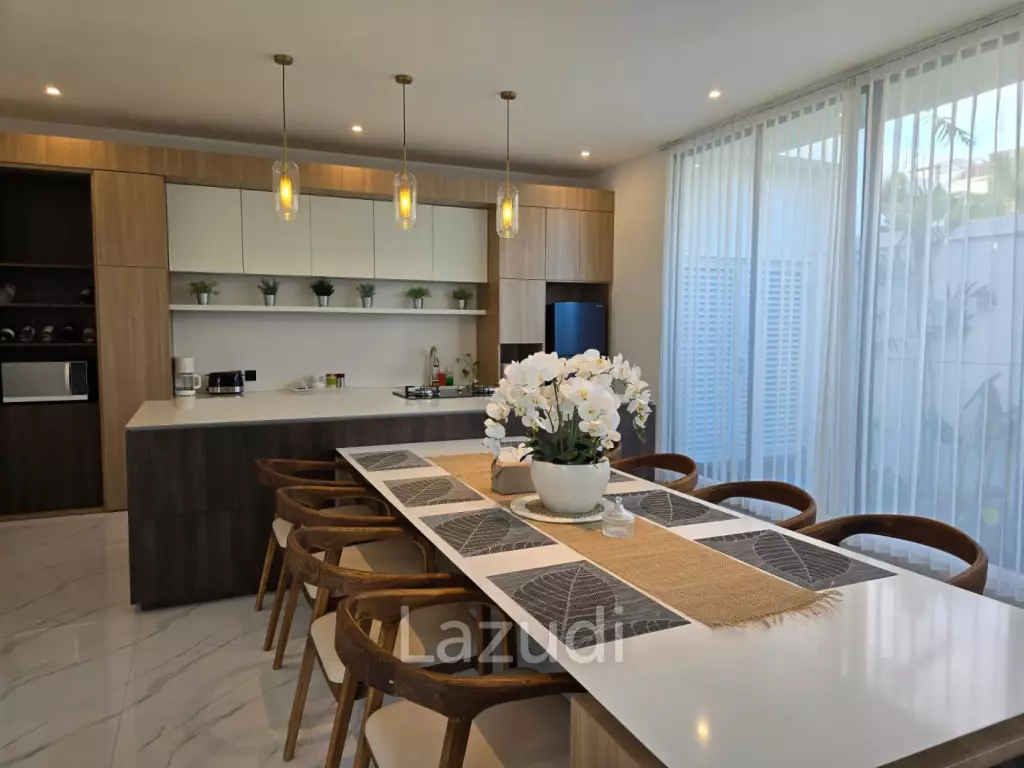 Luxurious 2 Bedroom Leasehold Villa For Sale in Popular Petitenget Seminyak