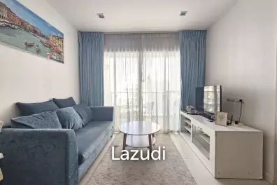 THE SEACRAZE : 2 Bed condo near the beach with Pool View