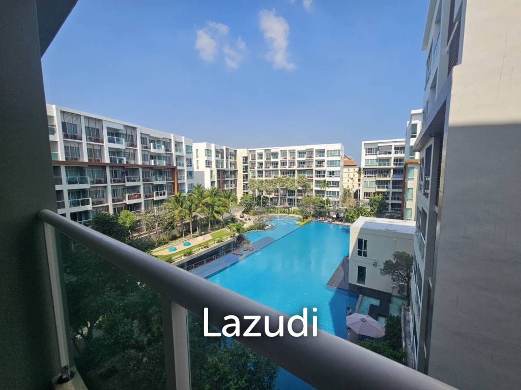 THE SEACRAZE : 2 Bed condo near the beach with Pool View