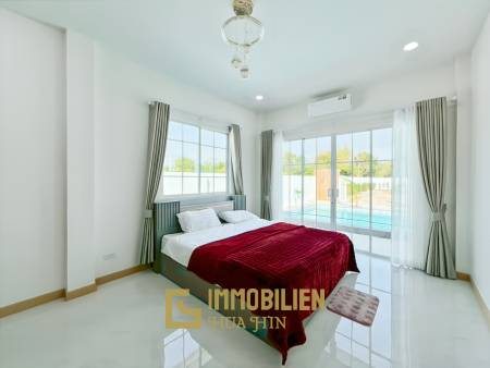 Terrain de 880 m² / entièrement meublé / piscine privée