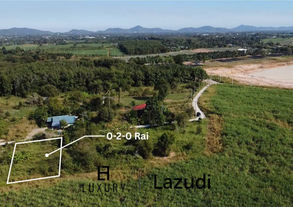 Scenic 0-2-0 Rai or 800 sqm Plot with Panoramic Backdrop in Hin Lek Fai