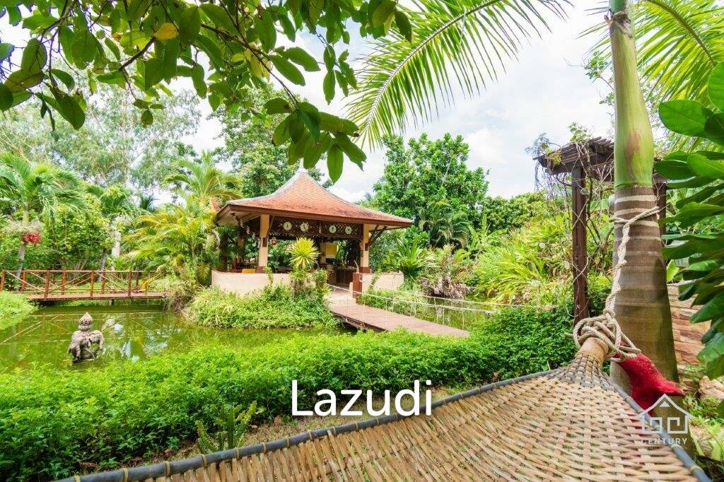 LEELAWADEE: Beautiful 5 Bed Bali Estate with Amazing Floating Sala in Lake