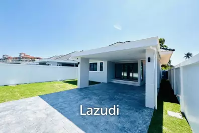 MODERN NEW HOUSE ON SOI MON MAI : 3 bed cozy home