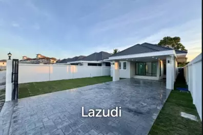 MODERN NEW HOUSE ON SOI MON MAI : 3 bed cozy home