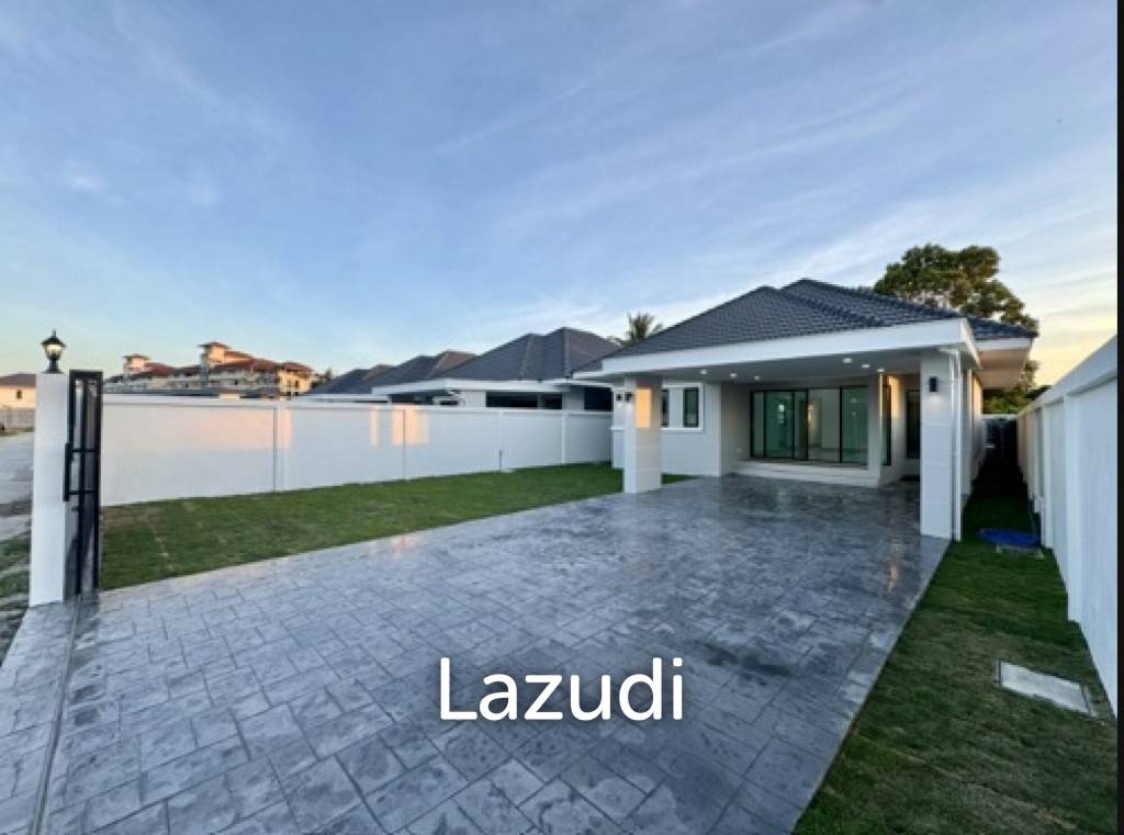 MODERN NEW HOUSE ON SOI MON MAI : 3 bed cozy home