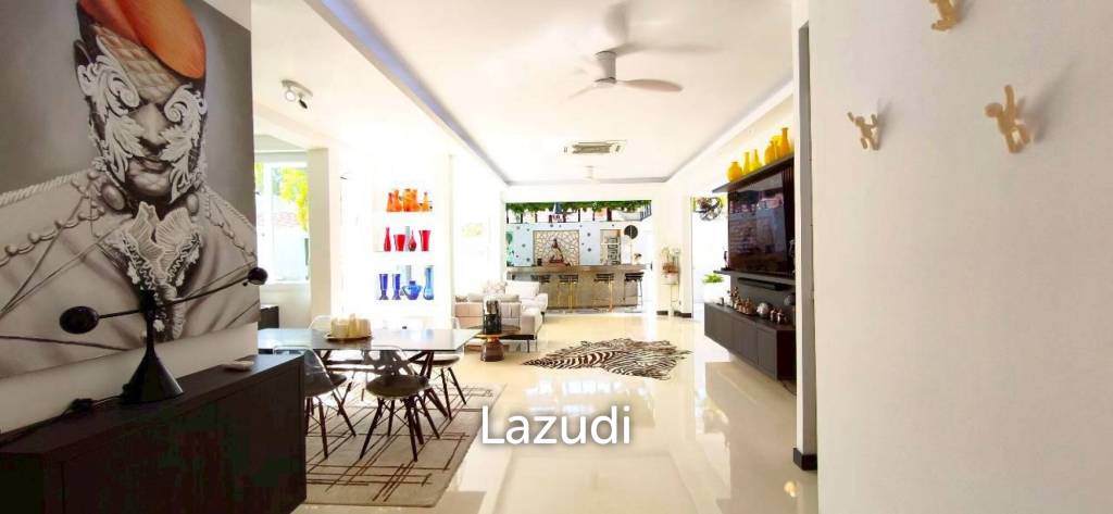 Exclusive Modern Villa at Majestic Residence
