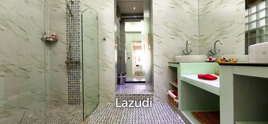 Exclusive Modern Villa at Majestic Residence