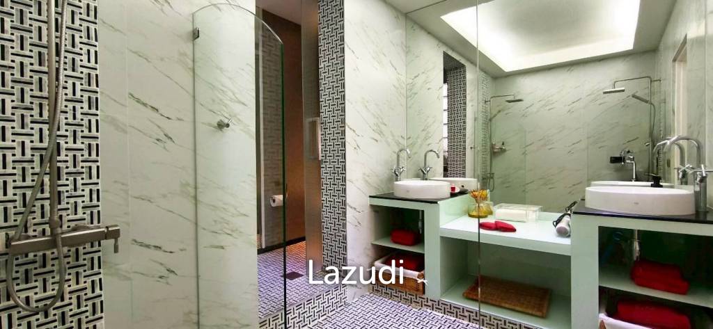 Exclusive Modern Villa at Majestic Residence