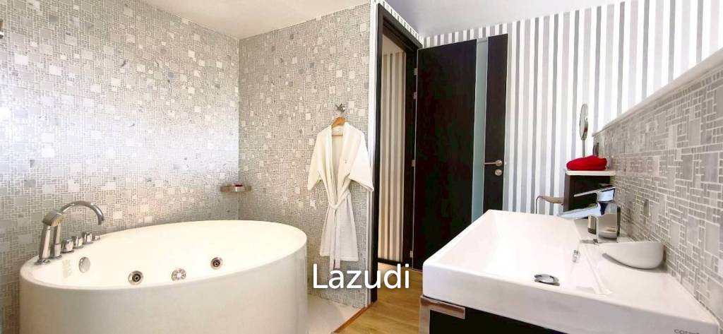 Exclusive Modern Villa at Majestic Residence