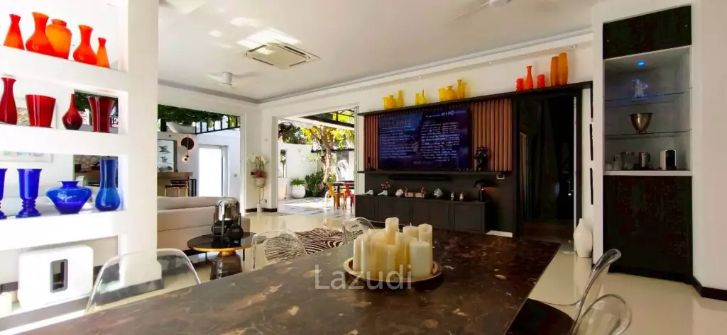 Exclusive Modern Villa at Majestic Residence