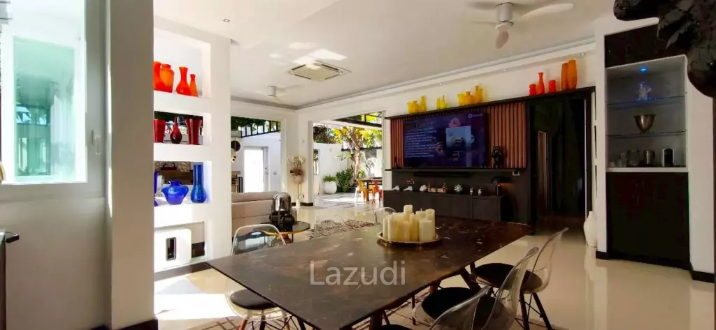Exclusive Modern Villa at Majestic Residence